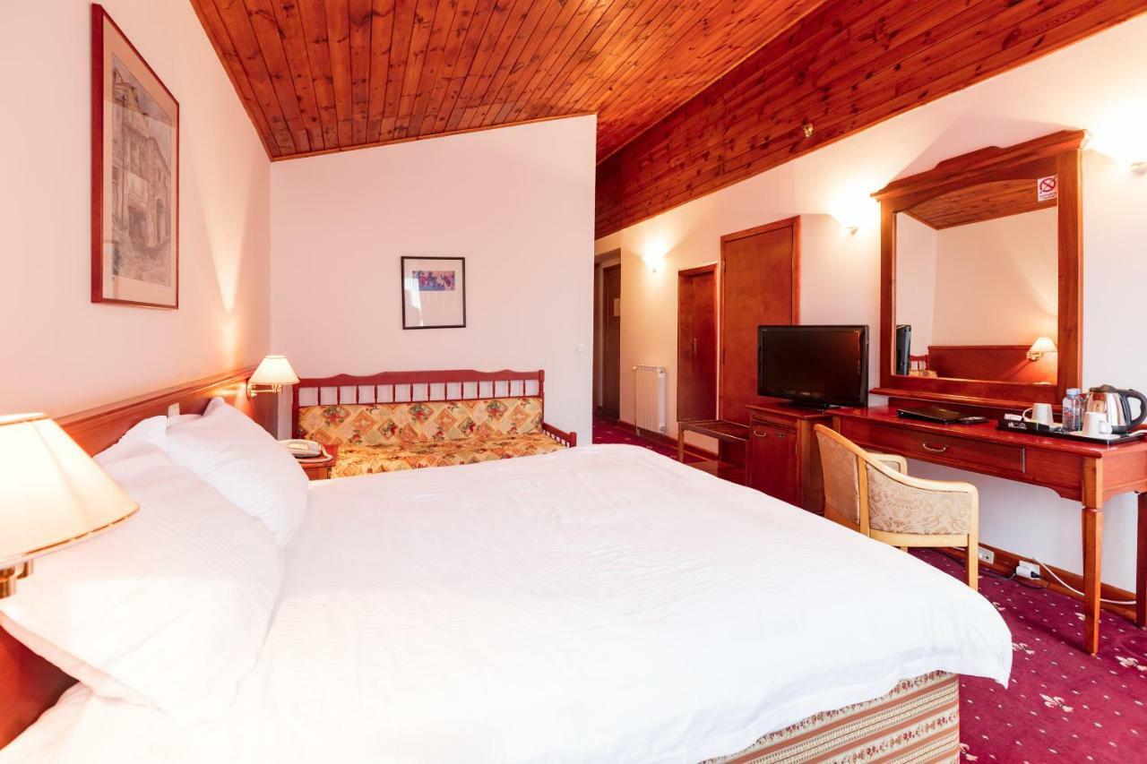 Hotel Bistra, Resort マヴロヴォ エクステリア 写真
